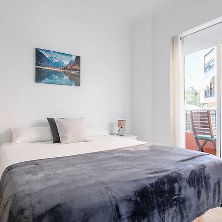 Encantador Apartamento De 3 Habitaciones Con Balcon Alicante Exteriör bild